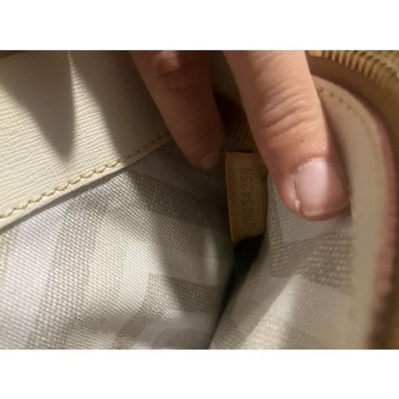 Dooney shoulder bag - Picture 16 of 16